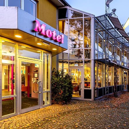 Hotel Hannover-Garbsen Exterior photo