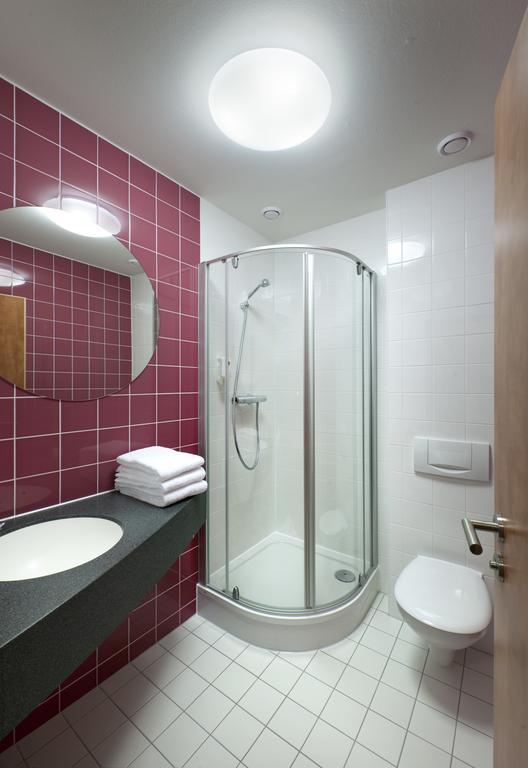 Hotel Hannover-Garbsen Exterior photo