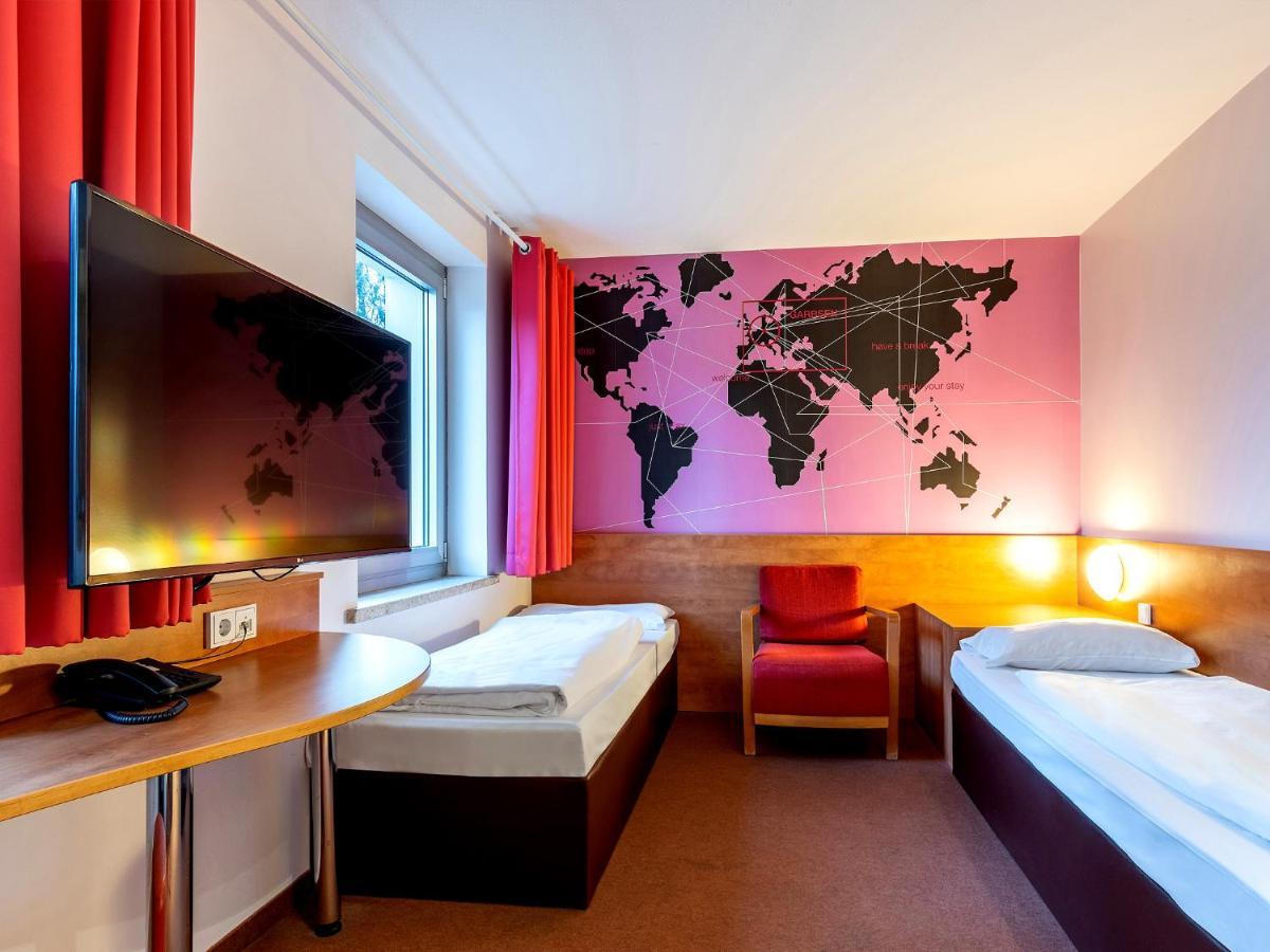 Hotel Hannover-Garbsen Exterior photo